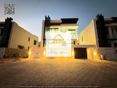 فيلا فاخره _ في موقع جيد _ قريبه من جميع الخدمات _ تشطيب ممتاز _ بسعر جيد جدا _ تملك حر