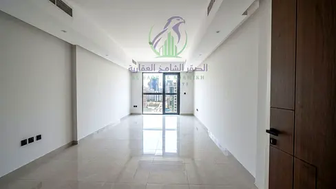 غرفتين وصالة في التعاون على مخرج دبي، برج جديد ثاني ساكن، غرفتين ماستر، صالة واسعة مع بلكونة، إطلالة مفتوحة، جيم وباركن مجاني
