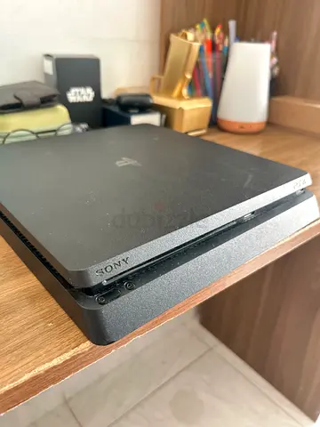 Ps4 slim