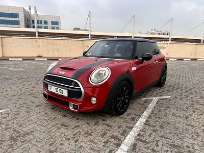 2018 MINI Cooper S GCC Specs in Excellent Condition