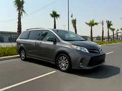 2019 Toyota SIENNA