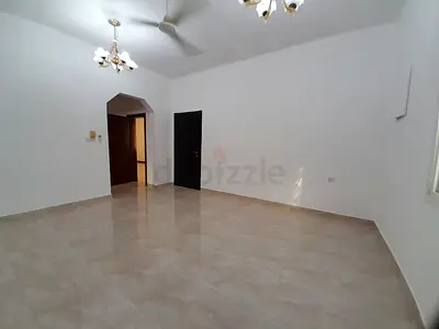 omapwen vela good location 3 bed room