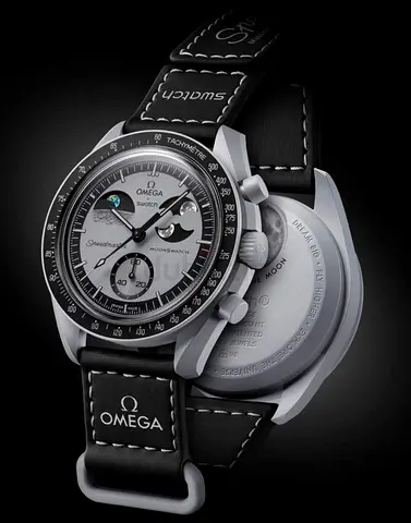 Omega x Swatch Bioceramic MoonSwatch Mission to Earthphase