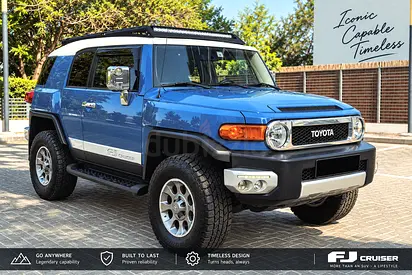 Toyota FJ Cruiser VXR 2013 | GCC | ARB OME | Custom Roof Rack | Dual Tanks