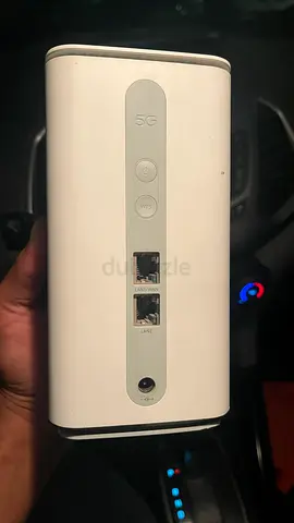 OPPO 5G CPE T1a Router with SIM Card Slot – Ultra Fast Wi-Fi 6