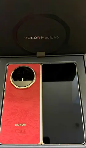 Honor Magic V6 red TDRA