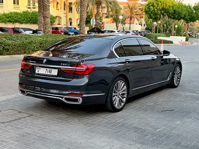 صورة 7 لـ 2016 BMW 7-SERIES