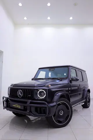 2027 G63 MANUFAKTUR EDITION + CARBON INTERIOR + 5 YEARS DEALER WARRANTY + SERVICE CONTRACT