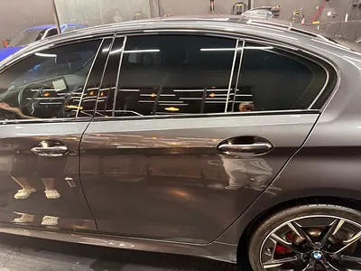 2023 BMW 5-SERIES 照片 10