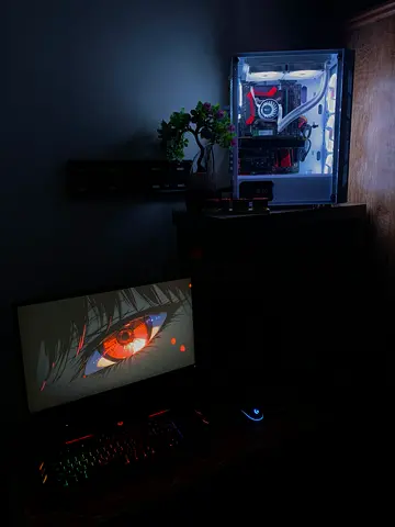 Gaming pc bundle- Pc + 24inch monitor + keyboard and mouse