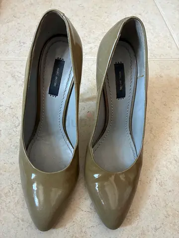 Vintage Marc Jacob’s high heels