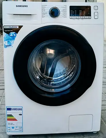 Fully automatic Samsung 9kg washing machine condition is good working.