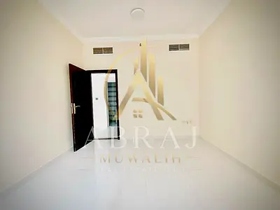 Levish 3bhk 3washroom with balcony al Hoshi Sharjah