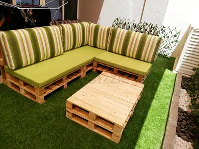 Pallet seating Outdoor