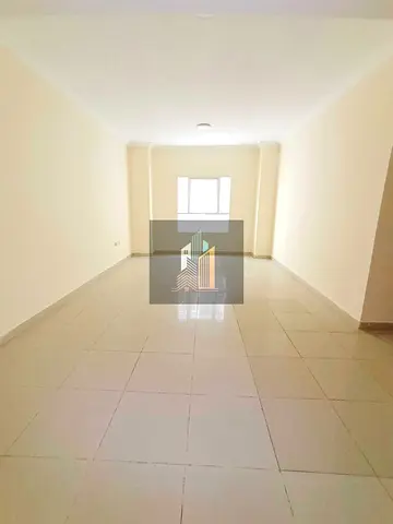 FREE PARKING/// 2 BATHROOMS AND WARDROBE WITH BALCONY AT PRIME LOCATION
