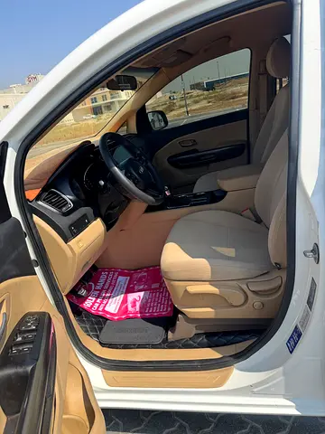 صورة 8 لـ 2020 KIA GRAND CARNIVAL