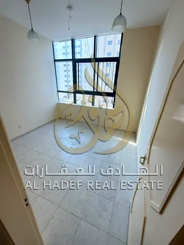 3 غرف وصالة للإيجار السنوي في المجاز 3 – مساحات ممتازة