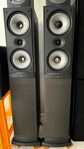 Pair of floorstanding infinity stereo speakers - used, good condition