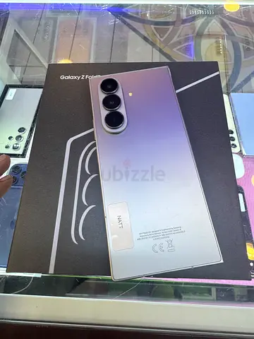 Samsung Galaxy Z Fold 7- Silver (Boxed, Good Condition)
