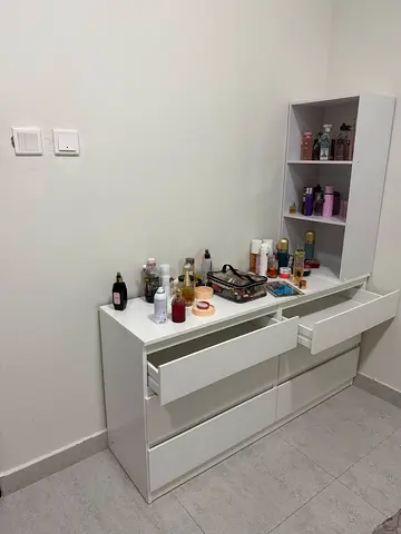 White Dressing Table with Shelves and Drawers - Good Condition