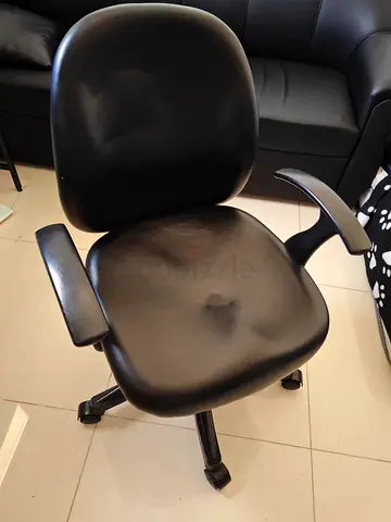 Chair study good conditio