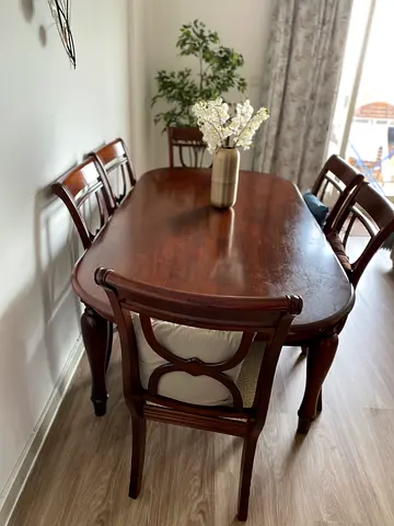 Dining table with 6 chairs