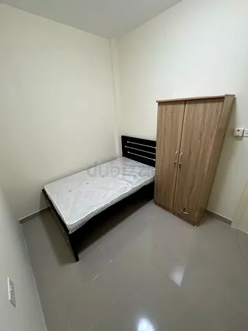 Premium Partition in Baniyas Square/Union - Near Metro Station