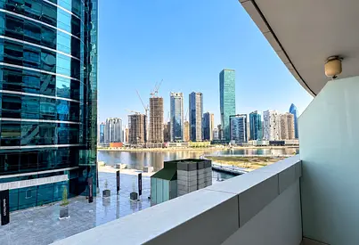 Canal View 1 BHK in BaysEdge | Furnished