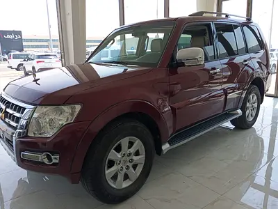 2022 Mitsubishi Pajero GLS GCC Specs for Sale