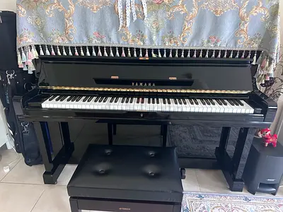 Yamaha U3 Upright Piano in Gloss Black with Yamaha Bench for sale