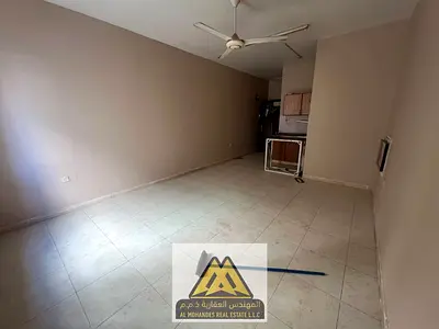 Excellent location | Excellent price | Vibrant area | Close to all amenities | Regular maintenance included | Open view