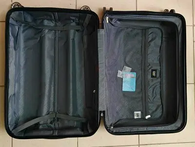 Hard-shell 4-wheel Medium Suitcase - Good Condition CAT Brand from Germany