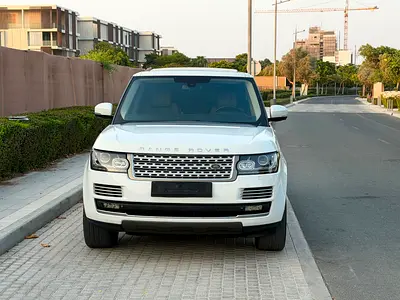 2013 Land Rover Range Rover Vogue Supercharged - GCC Specs