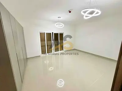 45 Days Free ! 1300 Sq feet 1bhk ! Prime location ! Free Parking