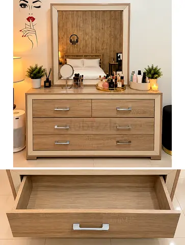 Wooden 4-Drawer Dresser with Large Mirror - Light Oak Finish