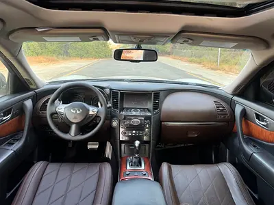 2015 Infiniti QX70 照片 20