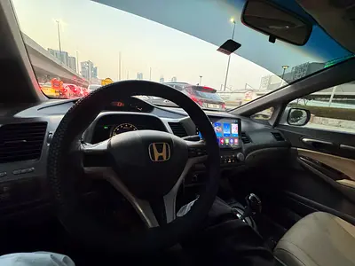 صورة 8 لـ 2009 Honda CIVIC