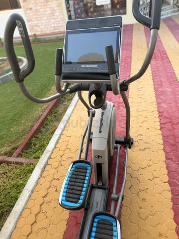 NordicTrack C-Series Front-Drive Elliptical