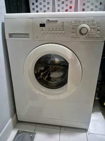 Front Load Washing Machine - Bukandt (working condition)