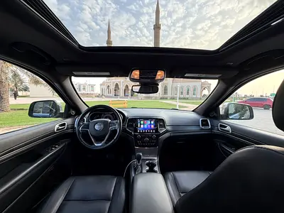 صورة 10 لـ 2020 JEEP GRAND CHEROKEE