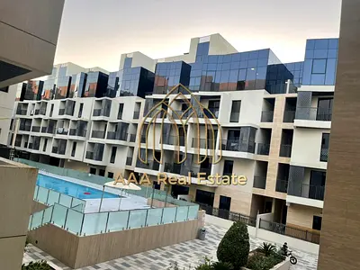 FURNISHED | HIGH- END FINISHES | PRIME LOCATION
