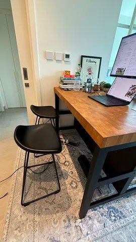 Kitchen Table/Bar