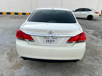 2011 Toyota AVALON 照片 5