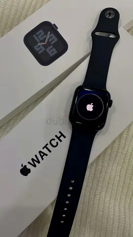 Apple Watch Series 8 45mm GPS + Cellular black titanium– Excellent Condition, price 1200 AED