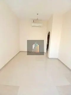 NEAR PARK,NEAT AND CLEAN FAMILY BUILDING APPARTMENT NEAR CORNISH