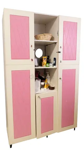 3 Door Cupboard