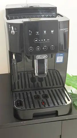 DeLonghi magnifica start coffee machine