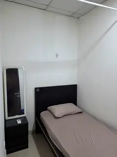 Premium Partition Available in Karama near Metro with Dedicated Washroom