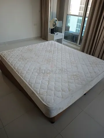 Queen size mattress with base