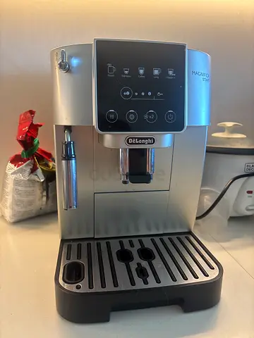DeLonghi Magnifica Start